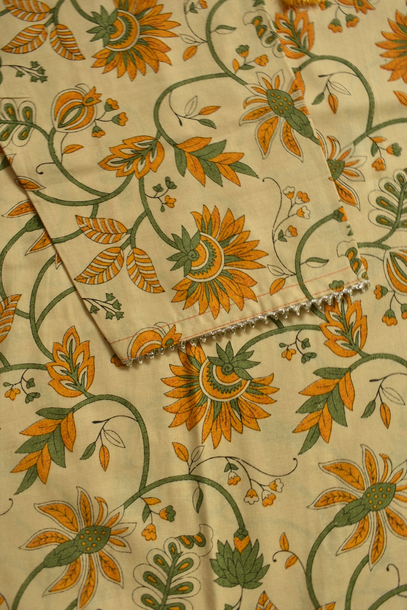 Swarna Pushp Kurti Pant Set with Dupatta