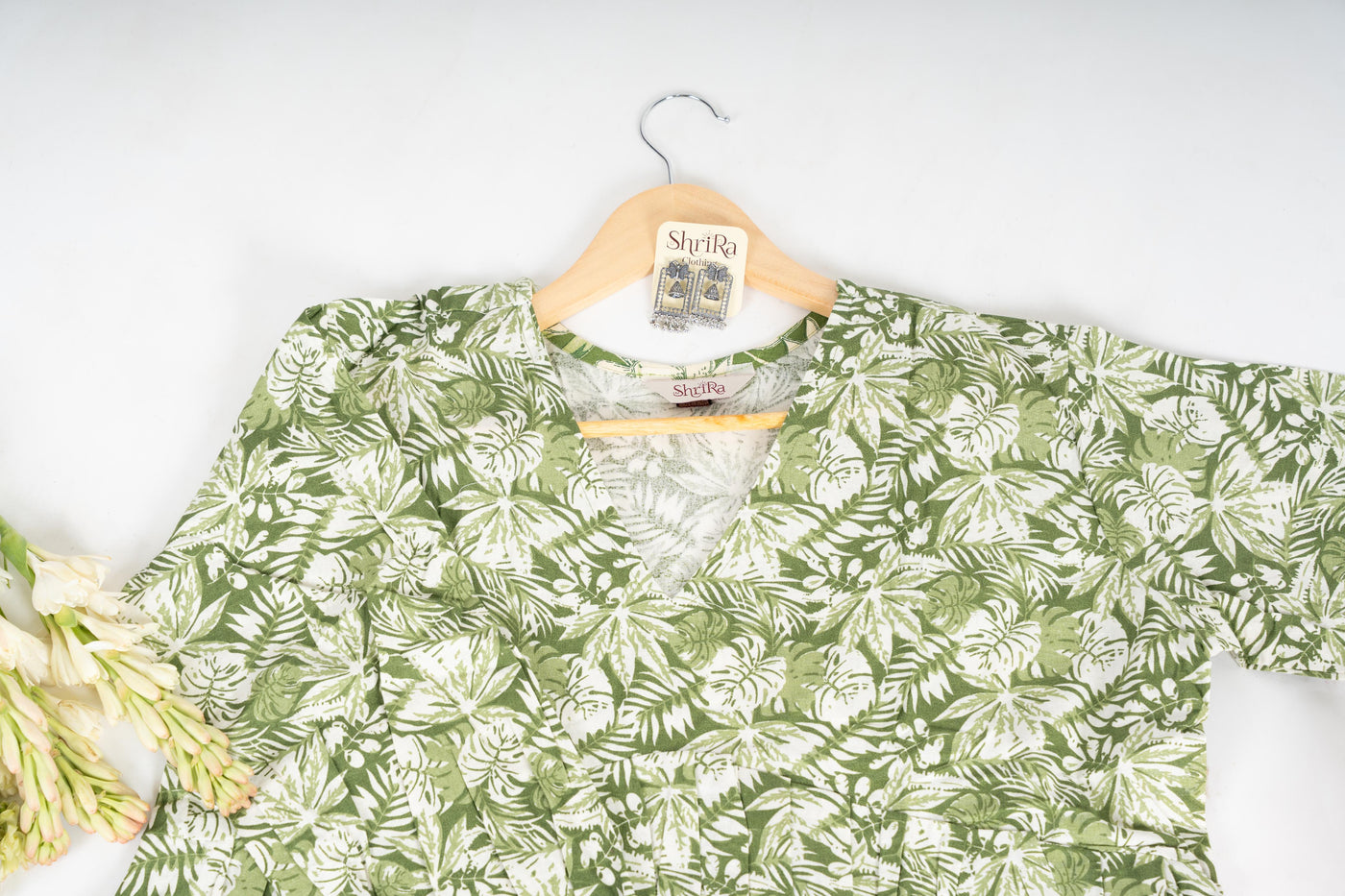 Leaflet Charm Flared Dress