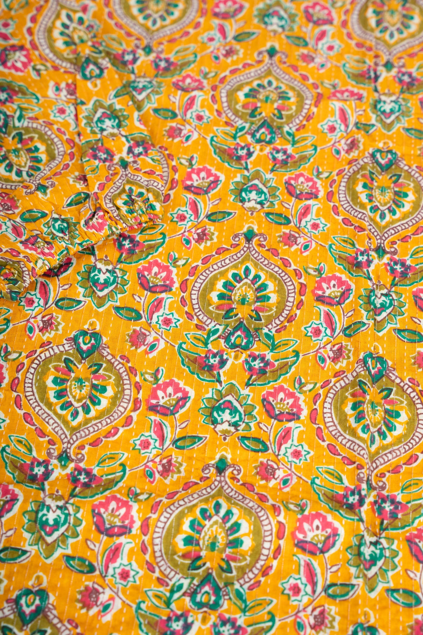 Amber Paisley Pop Short Top