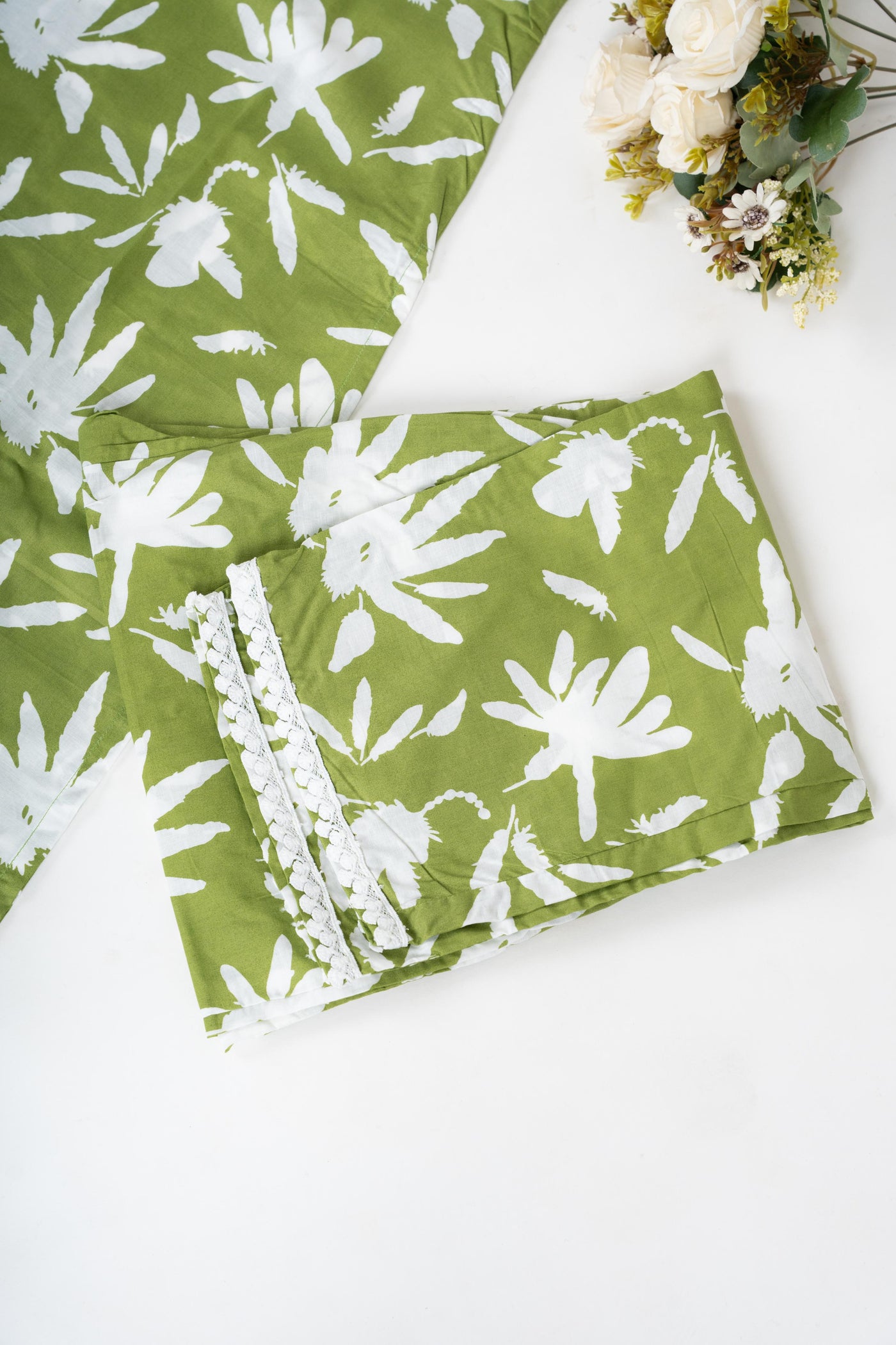 Matcha Muse V Neck Sleeveless Co-ord Set